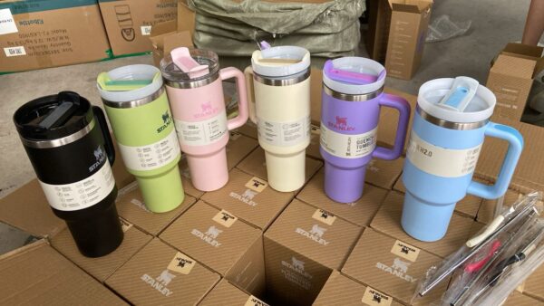 40 oz Tumbler With Handle and Straw Lid Insulated Reusable Stainless Steel Water Bottle Travel Mug Iced Coffee Cup Travel Mug for Hot and Cold Beverages 40 oz Tumbler with Handle - Image 2